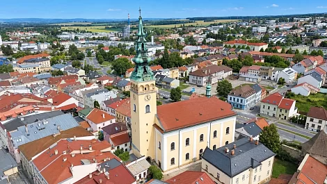 Farní kostel Nanebevzetí Panny Marie